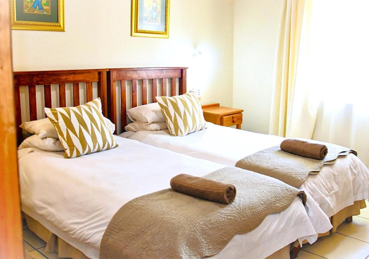 Donkin Country House Beaufort West Bilik gambar